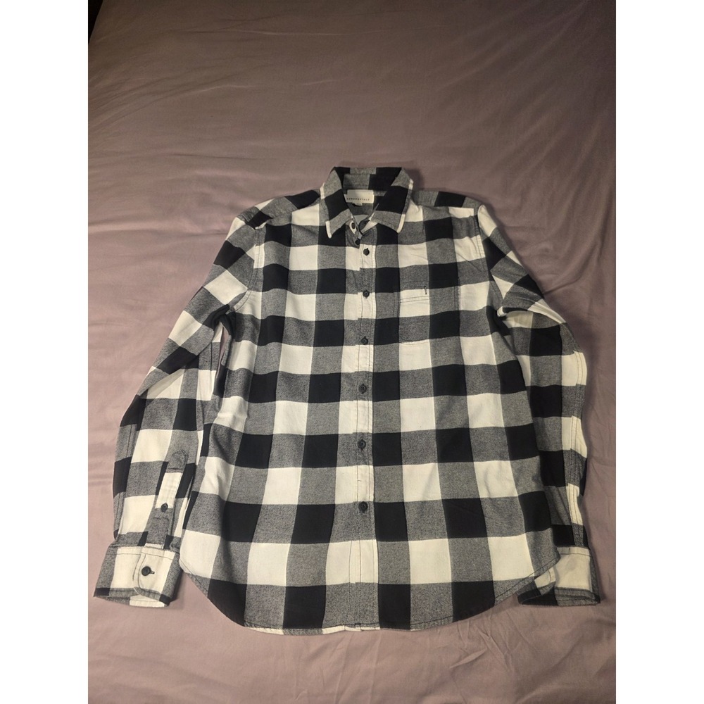 Aeropostale Men's Flannel Button Down Shirt, Size M, Black White Checked, Soft